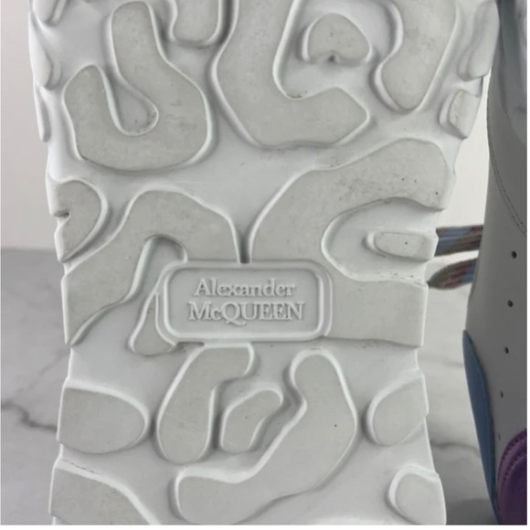 Alexander Mcqueen New Court size 8 (US) - Picture 5 of 6